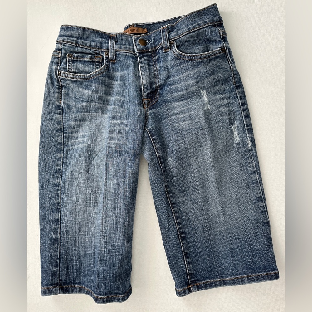 Arden B women low rise capri jeans stretch rinse distressed blue | size 4.